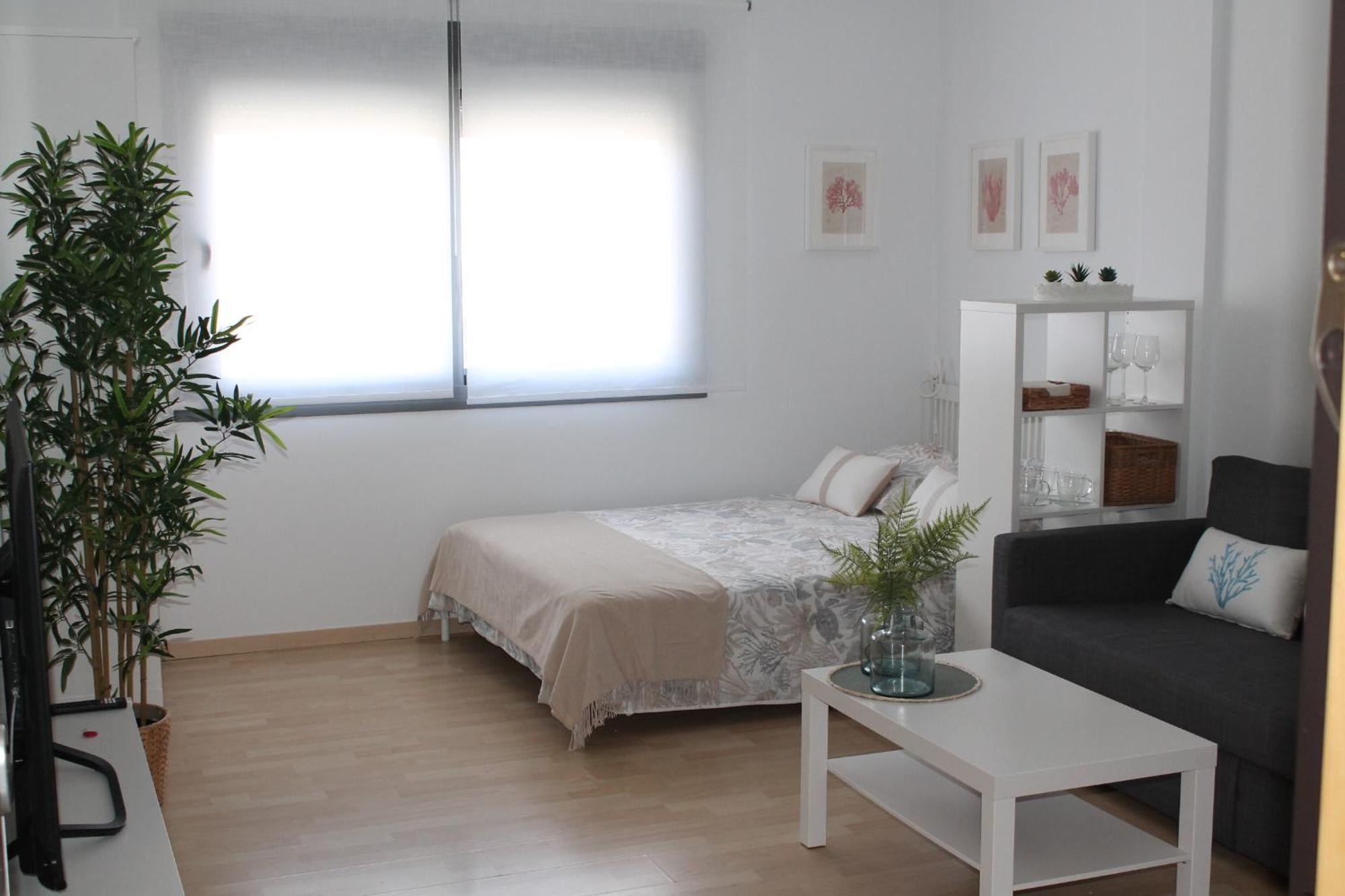 Paseo Maritimo Apartment Malaga Exterior photo